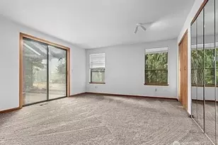 5008 NE 2nd St, Renton, WA 98059 - Photo 3
