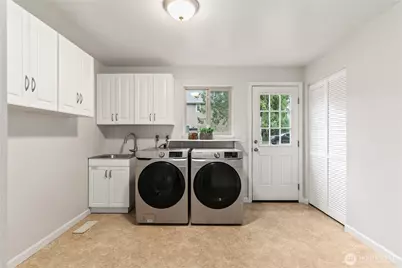 17022 190th Avenue E, Renton, WA 98058 - Photo 13