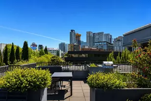 159 Denny Wy, Seattle, WA 98109 - Photo 23