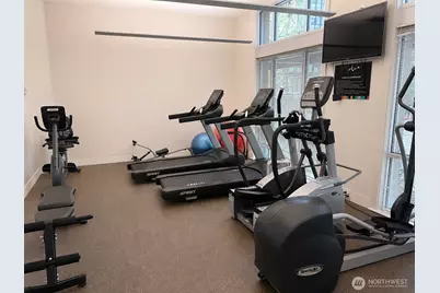 159 Denny Way #313, Seattle, WA 98109 - Photo 19