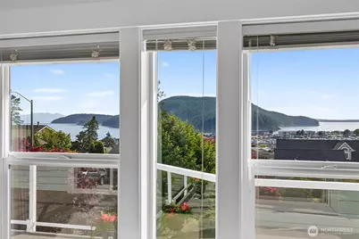 5012 Macbeth Drive, Anacortes, WA 98221 - Photo 11