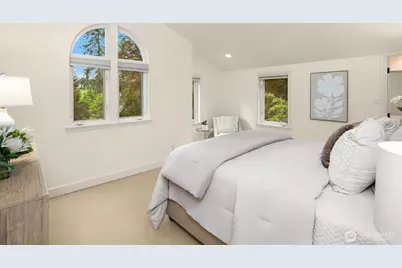2038 9th Street W, Kirkland, WA 98033 - Photo 17