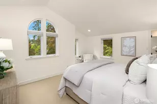 2038 9th St W, Kirkland, WA 98033 - Photo 17