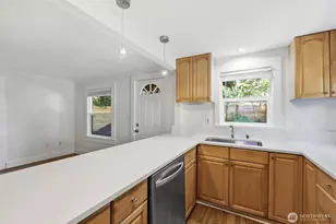 5444 40th Ave SW, Seattle, WA 98136 - Photo 7
