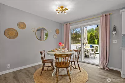 4829 S 166th St, SeaTac, WA 98188 - Photo 5