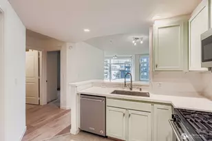 2607 Western Ave, Seattle, WA 98121 - Photo 5