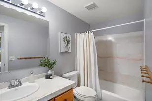 17649 SE 297th Pl, Kent, WA 98042 - Photo 23