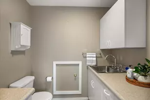 17649 SE 297th Pl, Kent, WA 98042 - Photo 33
