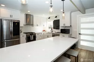18830 108th Ave SE, Renton, WA 98055 - Photo 5