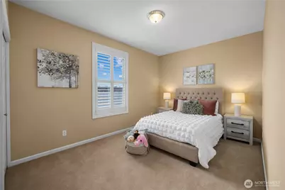 649 E Lake Sammamish Parkway SE, Sammamish, WA 98074 - Photo 29
