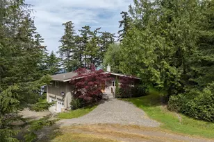 127 Sand Cove Ln, Lopez Island, WA 98261 - Photo 3
