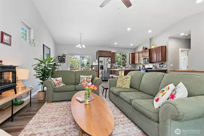 115 N 34th Street, Bellingham, WA 98225 - Photo 5