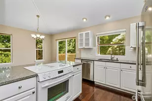 9524 2nd St SE, Lake Stevens, WA 98258 - Photo 5