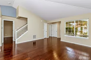 9524 2nd St SE, Lake Stevens, WA 98258 - Photo 3