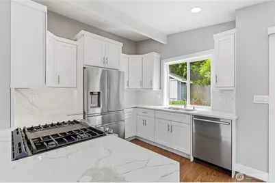 3872 139th Avenue SE, Bellevue, WA 98006 - Photo 9