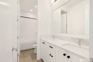 12160 173rd Pl NE, Redmond, WA 98052 - Photo 17