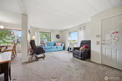 380 E Pole Road #20, Lynden, WA 98264 - Photo 5