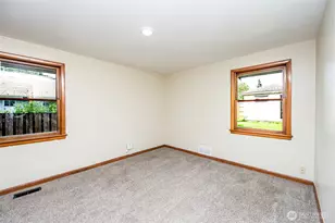 6521 S Park Ave, Tacoma, WA 98408 - Photo 17