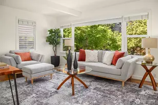 17 W Dravus St, Seattle, WA 98119 - Photo 9