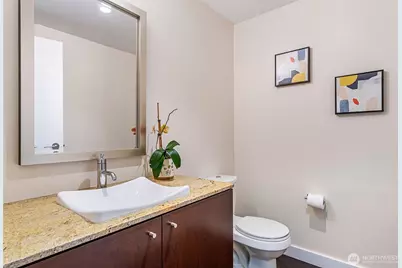 909 5th Avenue #1902, Seattle, WA 98104 - Photo 21