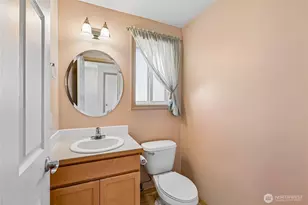 7315 61st Pl NE, Marysville, WA 98270 - Photo 5