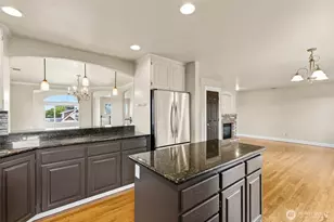 1005 N 29th St, Renton, WA 98056 - Photo 17