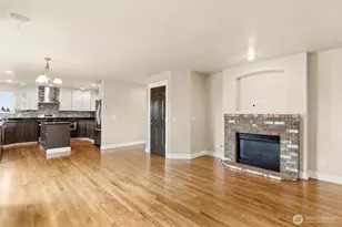 1005 N 29th St, Renton, WA 98056 - Photo 13