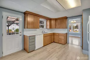 1002 7th St SW, Puyallup, WA 98371 - Photo 13