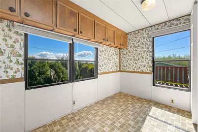 8409 Richard Way, Blaine, WA 98230 - Photo 5