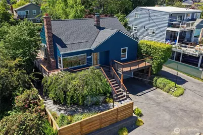 7811 S 112th Street, Seattle, WA 98178 - Photo 1