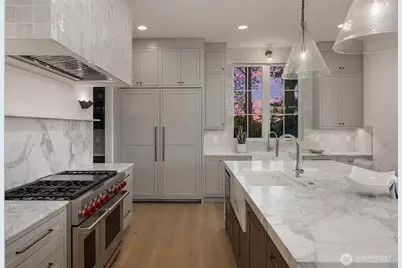 1031 McGilvra Blvd East, Seattle, WA 98112 - Photo 7