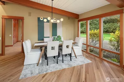 7816 NE 32nd Street, Medina, WA 98039 - Photo 15