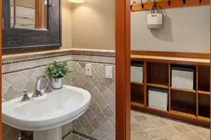 7816 NE 32nd St, Medina, WA 98039 - Photo 19