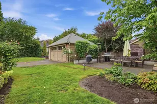 1560 28th Ave W, Seattle, WA 98199 - Photo 33
