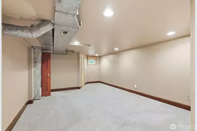 1560 28th Avenue W, Seattle, WA 98199 - Photo 27