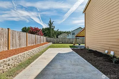 6404 35th Street NE, Marysville, WA 98270 - Photo 29