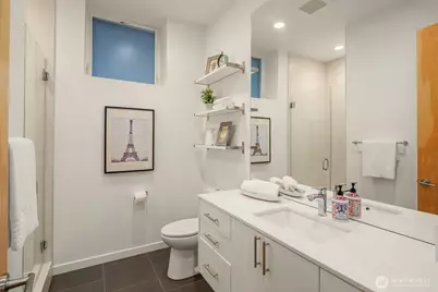431 26th Avenue E, Seattle, WA 98112 - Photo 31