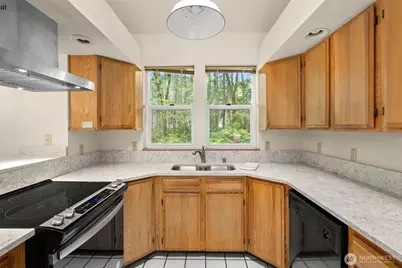 7983 NE Walden Lane, Bainbridge Island, WA 98110 - Photo 13