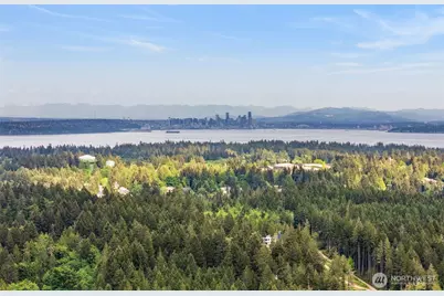 7983 NE Walden Lane, Bainbridge Island, WA 98110 - Photo 33