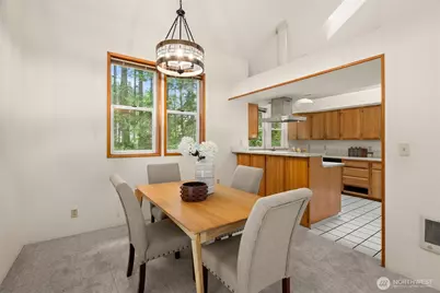 7983 NE Walden Lane, Bainbridge Island, WA 98110 - Photo 15