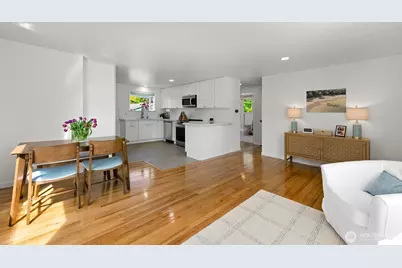 6017 46th Avenue SW, Seattle, WA 98136 - Photo 3