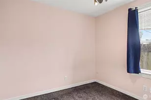 926 E Marine View Dr, Everett, WA 98201 - Photo 11