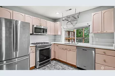 926 E Marine View Drive, Everett, WA 98201 - Photo 13