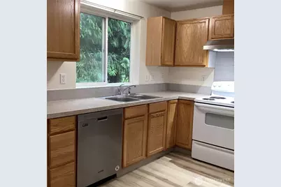 1826 98th Place SW #B, Everett, WA 98204 - Photo 3