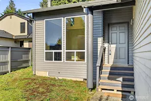 12228 Dayton Ave N, Seattle, WA 98133 - Photo 29