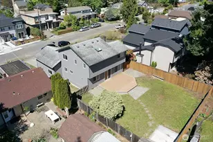 12228 Dayton Ave N, Seattle, WA 98133 - Photo 35