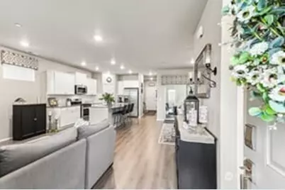 13207 191st Avenue E, Bonney Lake, WA 98391 - Photo 11