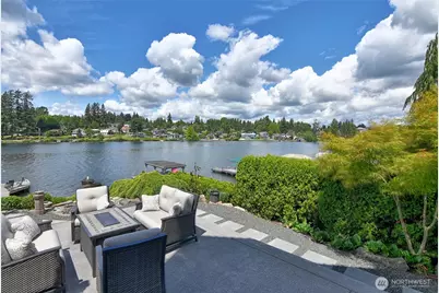 1504 E Lakeshore Drive, Lake Stevens, WA 98258 - Photo 3