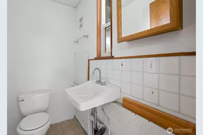 1433 Martha Way, Oak Harbor, WA 98277 - Photo 33