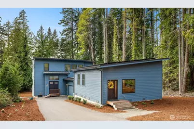 10143 Battle Point Drive NE, Bainbridge Island, WA 98110 - Photo 3